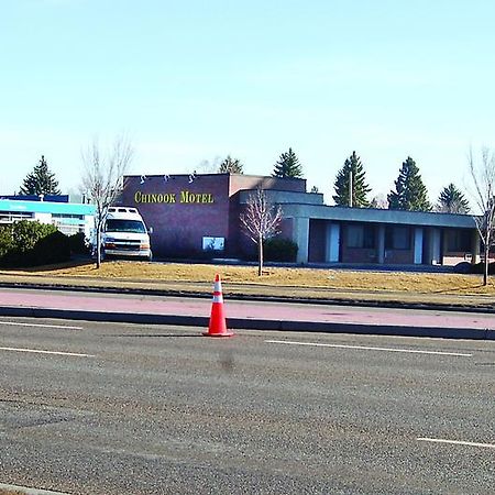 Chinook Motel Lethbridge Exterior photo
