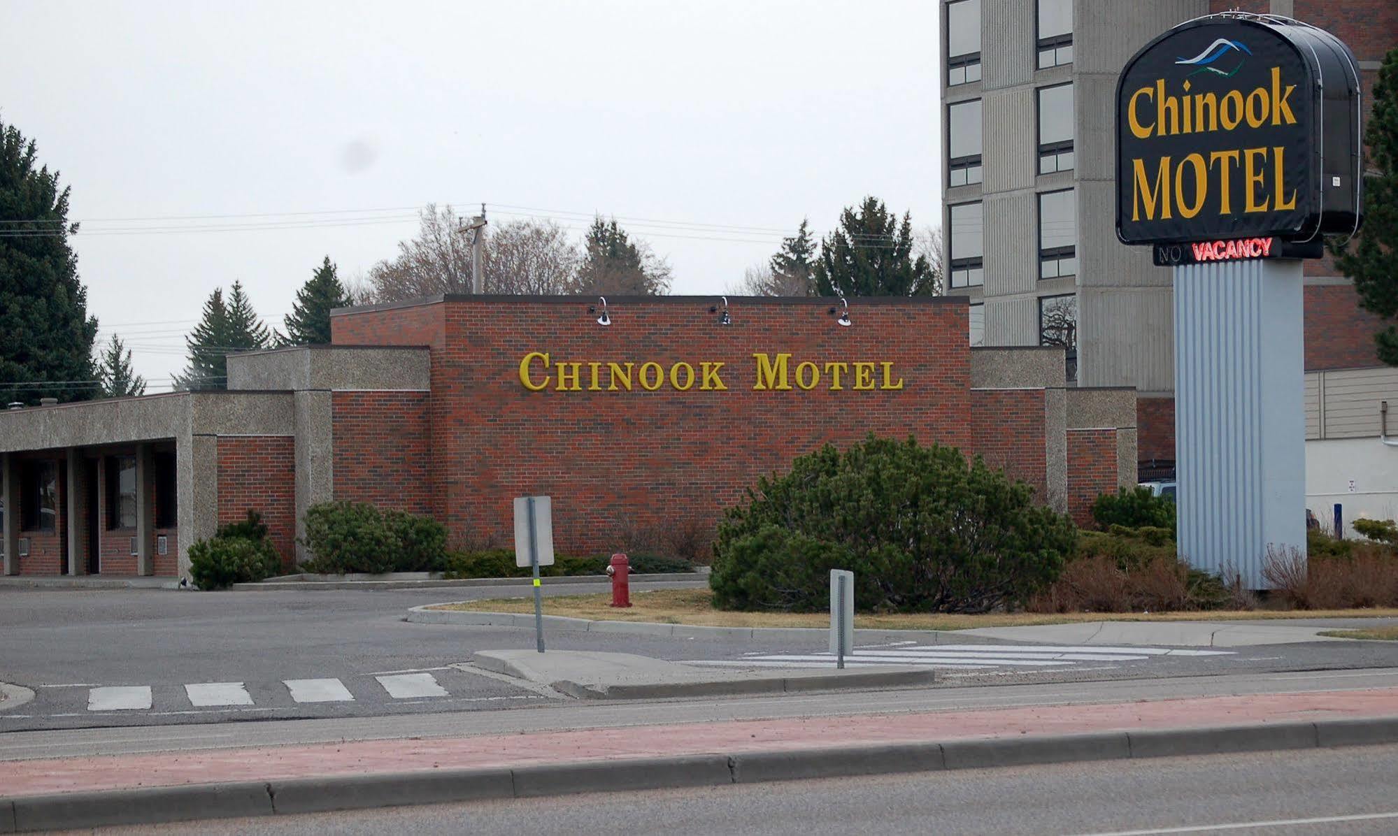 Chinook Motel Lethbridge Exterior photo
